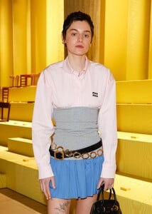 03.jpg
