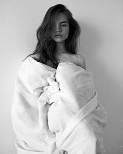 22-veronika-s-main-b.jpg
