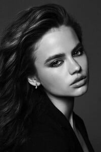 30-veronika-s-main-b.jpg