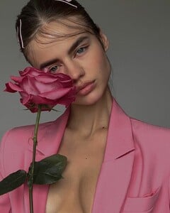 6-veronika-s-main-bo.jpg