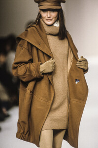 Daniel Hechter 1991 FW 2.jpg