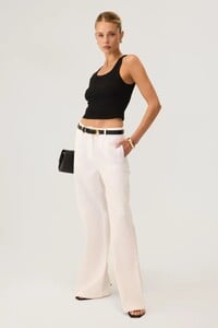 HYP-BPT001-WHT_1388.jpg