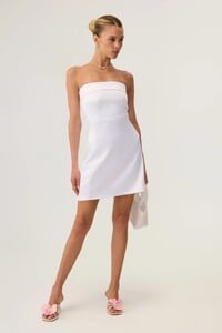 HYP-DM002-WHT_2432.jpg