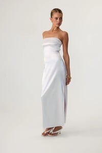 HYP-DMD001-WHT_4427.jpg