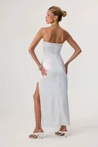 HYP-DMD001-WHT_4432.jpg