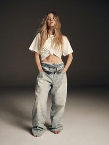 Sydney Sweeney - Maxim [2025.07.28] AExSYDNEYSWEENEY_13.jpg