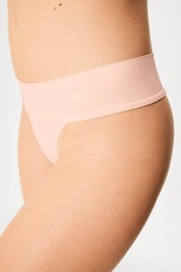 VKudlickova - Astratex - Tanga Triumph Body Make-Up Illusion 10218386_kal_04.jpg