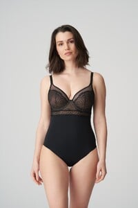 alz1118full-sabrina-laport.jpg