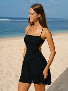 black-ruffled-low-back-beach-dress_01.jpg