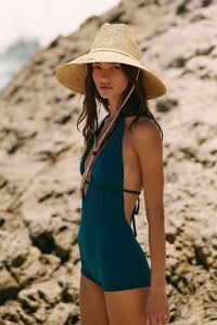 images.urbndata-15.jpg