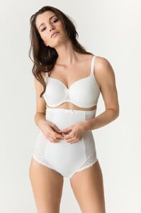 primadonna-shapewear-control_briefs-couture-0562584-natural-0_3479340__45554.1549036901.jpg