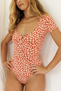 yse-vestiaire-body-moisson-d-ete-imprime-paquerettes3.webp