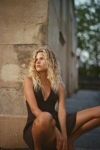 03152269700-a1.jpg