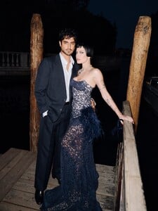 637055664_iamhalsey-20250901_171742-4.jpg