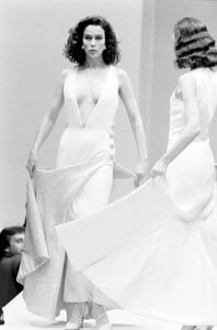 CBurt-MilaSchonSpring-1990-CoutureCollection  (1).jpg