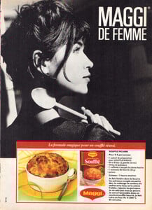 NousDeuxFr18-240287no2068_01.jpg