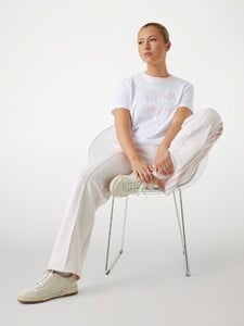 PChetrit - Guess_Boxy logo T-shirt Women-6 - V5GI18I3Z14-G011-ALT4.jpg