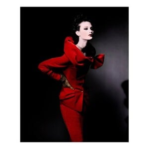 Shalom_Harlow_Donna1993_GiovanniGastel.jpg