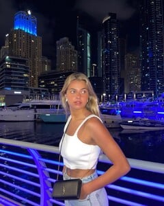SnapInsta.to_158268049_122129693186584_8649912697470826600_n.jpg