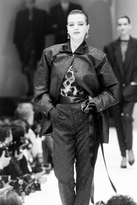 adeIia-Versace Fall 1985 Ready to Wear   (8).jpg