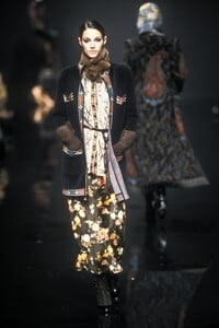 f96ungaro-rtw-05.jpg