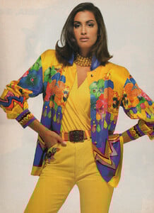03-ELLEGR-Feb-1992-ESCADA-m.YasmeenGhauri-ph.Unk.jpg