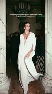 [2025.09.29] sofiaresing_3732529862209795049.jpg