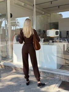 [2025.10.09] hoskelsa_560459764_18531428224010569_2672978951205657241_n.jpg