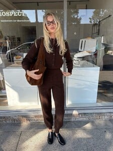 [2025.10.09] hoskelsa_562960987_18531428311010569_8253093224036848953_n.jpg