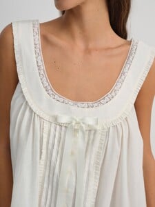 250107_BC_FLL_FA25_VS_SKSP2115_VINTAGE-CREAM_0042_V1.jpg