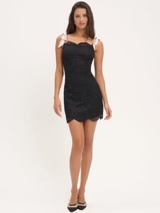 251001_BC_FLLakeside_Mini_Dress_Black_Cream_On_Model_4_2000x.jpg