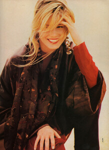 34-ELLEGR-Nov-1989-m.ClaudiaSchiffer-ph.ChristopheJouany.jpg