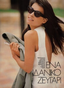 35-ELLEGR-Apr-1990-m.CatherineKing-ph.TakisDiamantopoulos.jpg