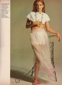 38-MARIECLAIREGR-May-1989-m.Unk-ph.TakisDiamantopoulos.jpg