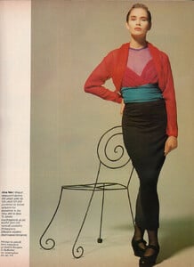 40-MARIECLAIREGR-May-1989-m.Unk-ph.TakisDiamantopoulos.jpg