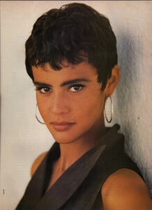 43-ELLEGR-Sept-1991-m.MarielleMacville,JuditMasco,EmmaSjoberg,NadegeduBospertus-ph.GillesBensimonTizianoMagni.jpg