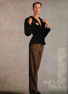 49-ELLEGR-Nov-1988-m.Downey-ph.GeorgeMestousis.jpg