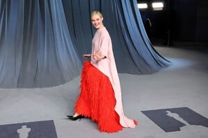 652749940_elle2-6.jpg
