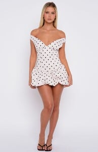 BriegeD - WFox - Black Polka Dot_R9tjCjiQ.jpg
