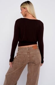 BriegeD - WFox - Love On Lock Long Sleeve Top Chocolate_Capture-448_950dc9a8-2ba1-45fe.jpg