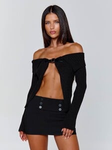 CBellotti - Outcast - COLBY LONG SLEEVE TOP BLACK Crop Top_COLBY-LONG-SLEEVE-TOP-BLACK1.jpg
