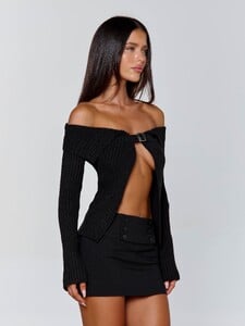 CBellotti - Outcast - COLBY LONG SLEEVE TOP BLACK Crop Top_COLBY-LONG-SLEEVE-TOP-BLACK3.jpg