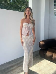 EVenz - TigerMist - KAROLINA TOP - WHITE _ WHITE LACE-12_5210BB44-3E9E-4F0D_646f4515-d36f-4424.jpg