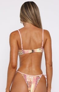 EVenz - WFox - Destino Bikini Top Sunset Belle_white-fox-destino-bikini-top-sunset-belle-multi-02.jpg