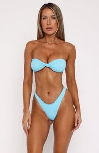 EVenz - WFox - Good Times Roll Bikini Top Malibu Check_FG9PecuM_d5ac7e85-7ed4-4430-bba9-b6d126e212b3.jpg