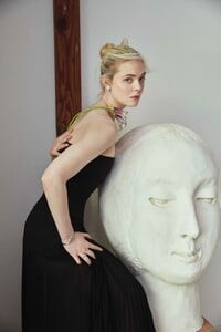 Elle-Fanning-for-Flaunt-Magazine-102543a419fa082bfc.jpg