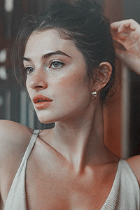 Eve Dumon1.png