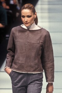 Gianfranco Ferre 1996 Women RTW 37.jpg
