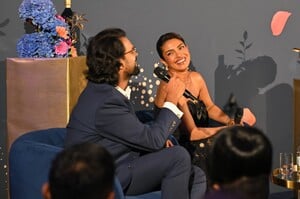 Johnnie_Walker_Blue_Hosts_Evening_Celebration_With_Designer___Collaborator_Rahul_Mishra_-_Bl_282629.jpg