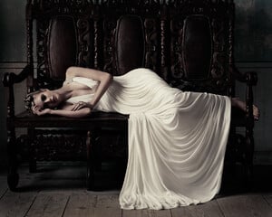 JosefinHedstrom_CondeNastBridesUK_CarlBengtsson_01.jpg